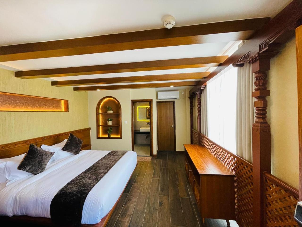 Timber House By Tara Group Hotell Katmandu Eksteriør bilde